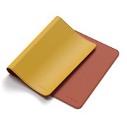 Коврик Satechi Dual Side ECO-Leather Deskmate. Цвет: Желтый/оранжевыйSatechi Dual Side ECO-Leather Deskmate - Yellow_Orange ST-LDMYO